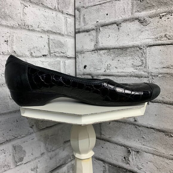 Vintage Roberto Capucci Croc Embossed Black Patent Leather Square Toe Loafer - Picture 3 of 10